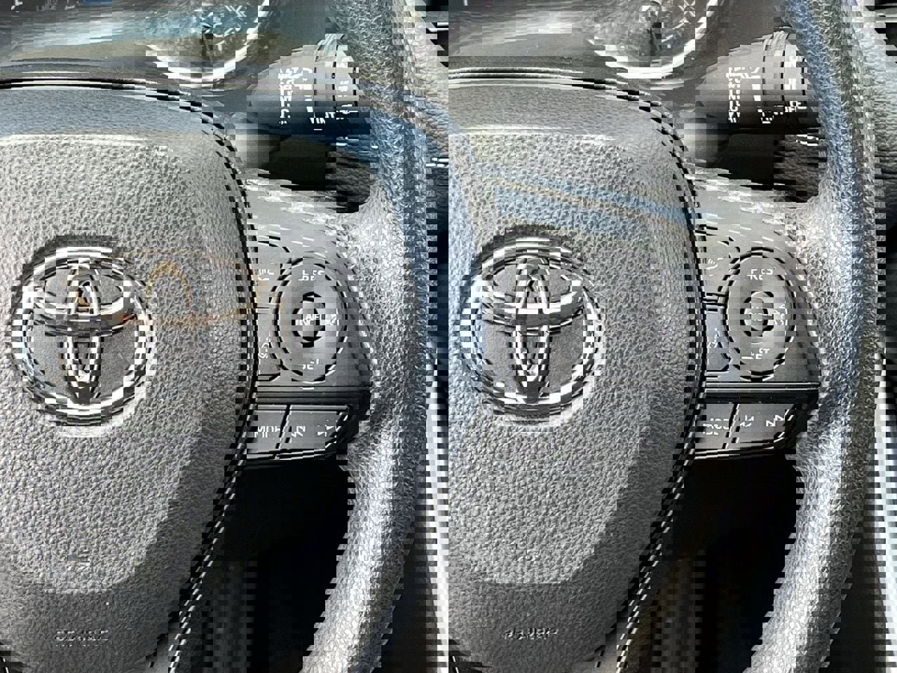 Used 2024 Toyota RAV4 XLE image 13