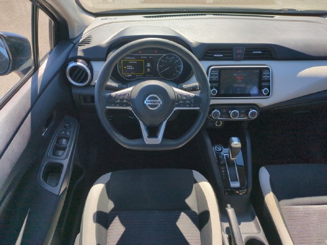 Used 2021 Nissan Versa SV FWD image 29
