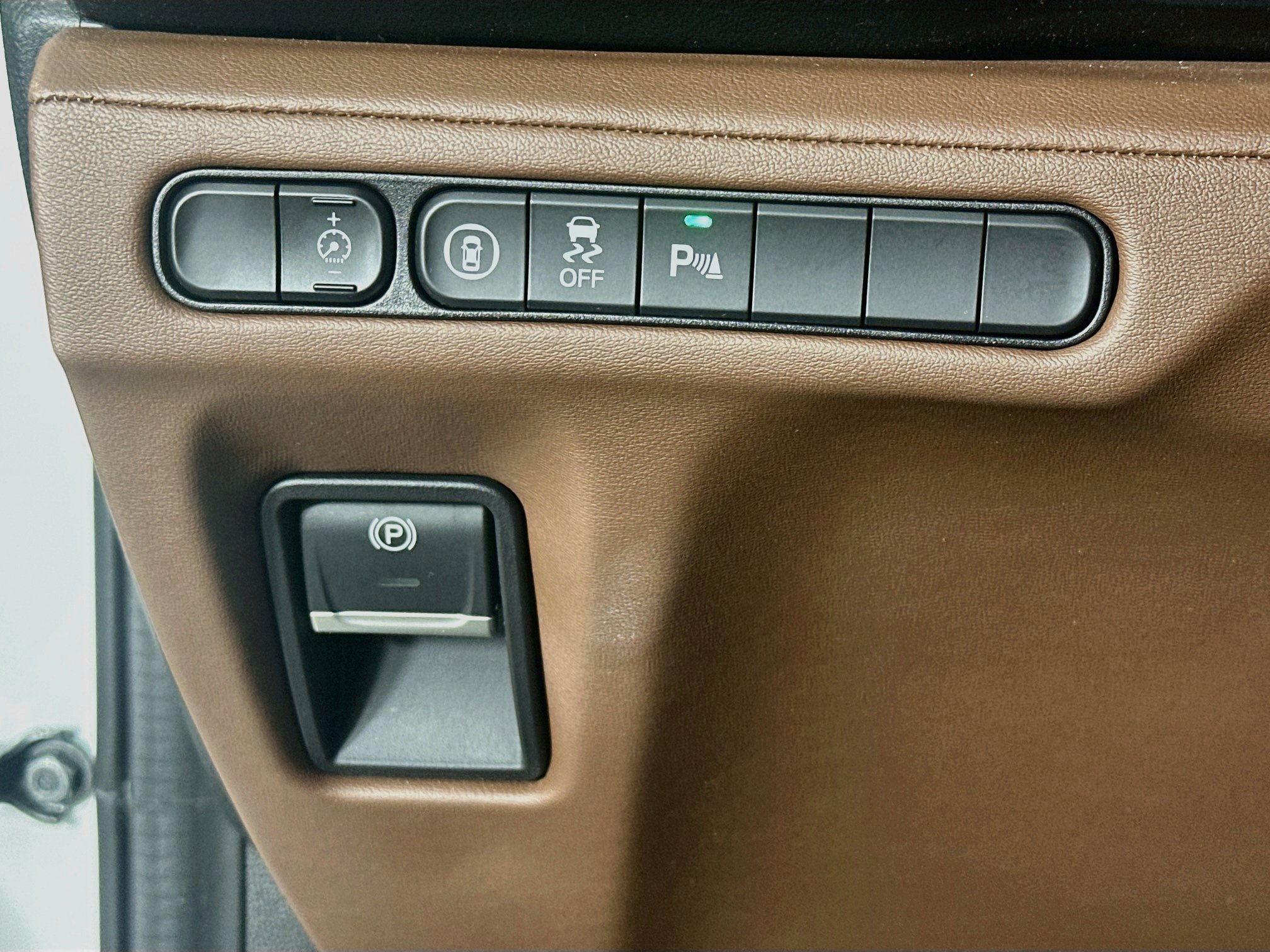 Used 2022 Acura MDX w/ Technology Package AWD/4WD image 17