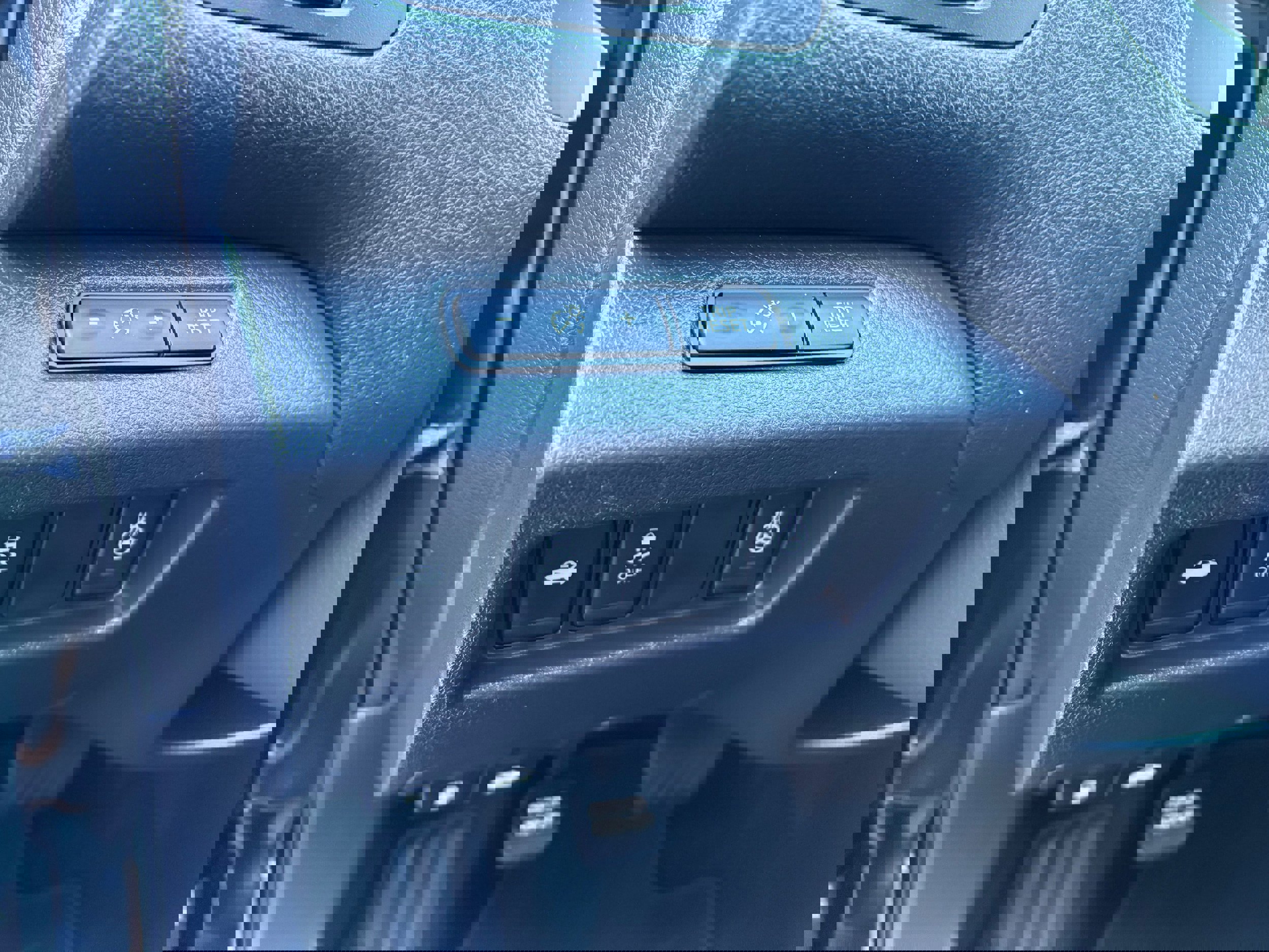 Used 2018 Nissan Altima 2.5 SL w/ 2.5 SL Technology Package image 29