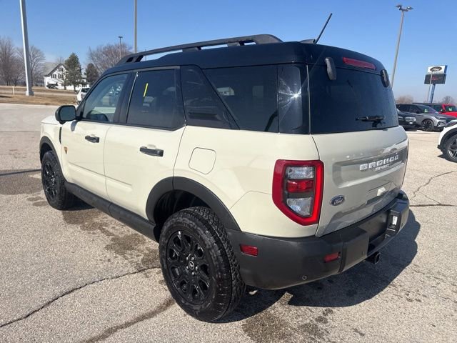 Used 2025 Ford Bronco Sport Badlands image 7