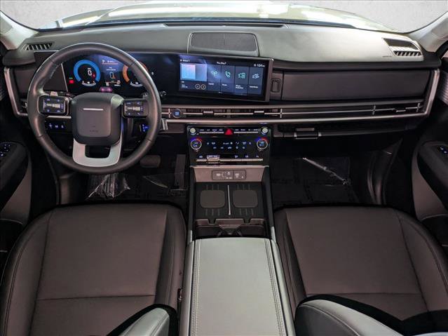 Used 2025 Hyundai Santa Fe SEL FWD image 15