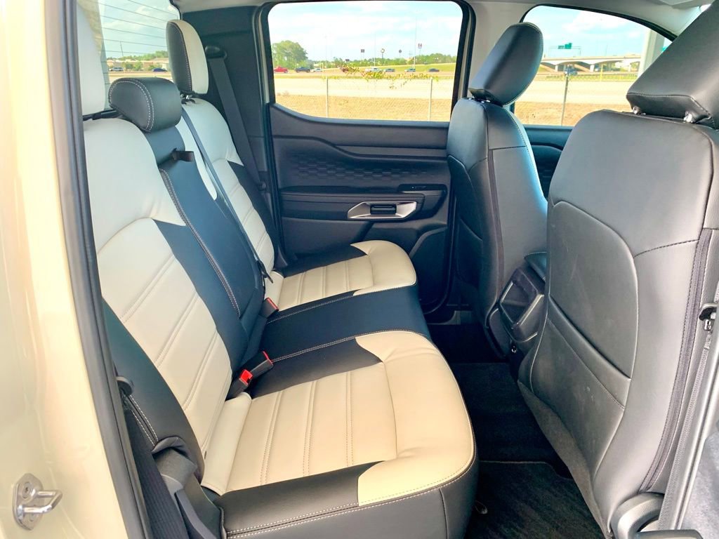 Used 2025 Ford Ranger XLT w/ Trailer Tow Package image 24