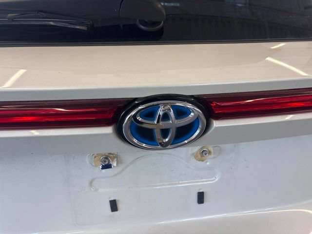 Used 2021 Toyota Venza LE AWD/4WD image 29
