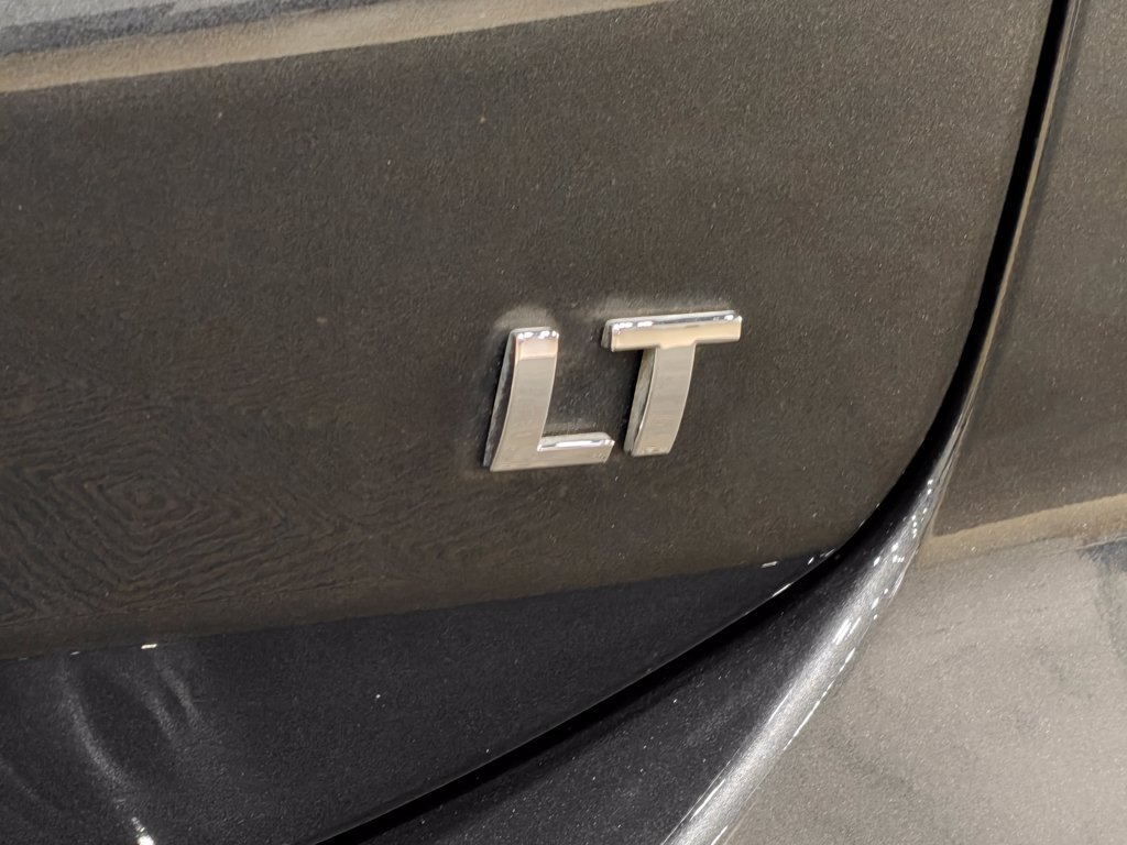 Used 2023 Chevrolet Equinox LT FWD image 44