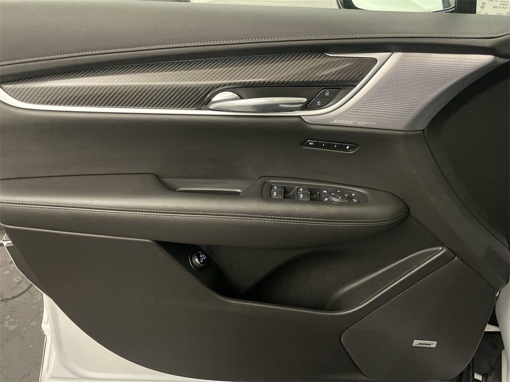 Used 2023 Cadillac XT6 Sport image 17