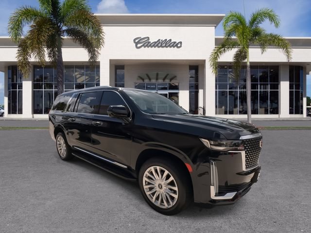 Certified 2023 Cadillac Escalade ESV Luxury RWD image 2