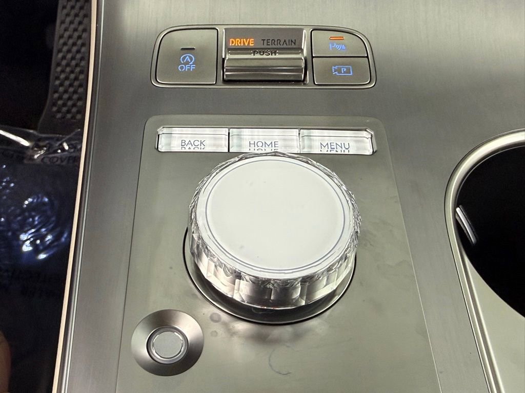 Used 2026 Genesis GV70 2.5T Advanced image 28