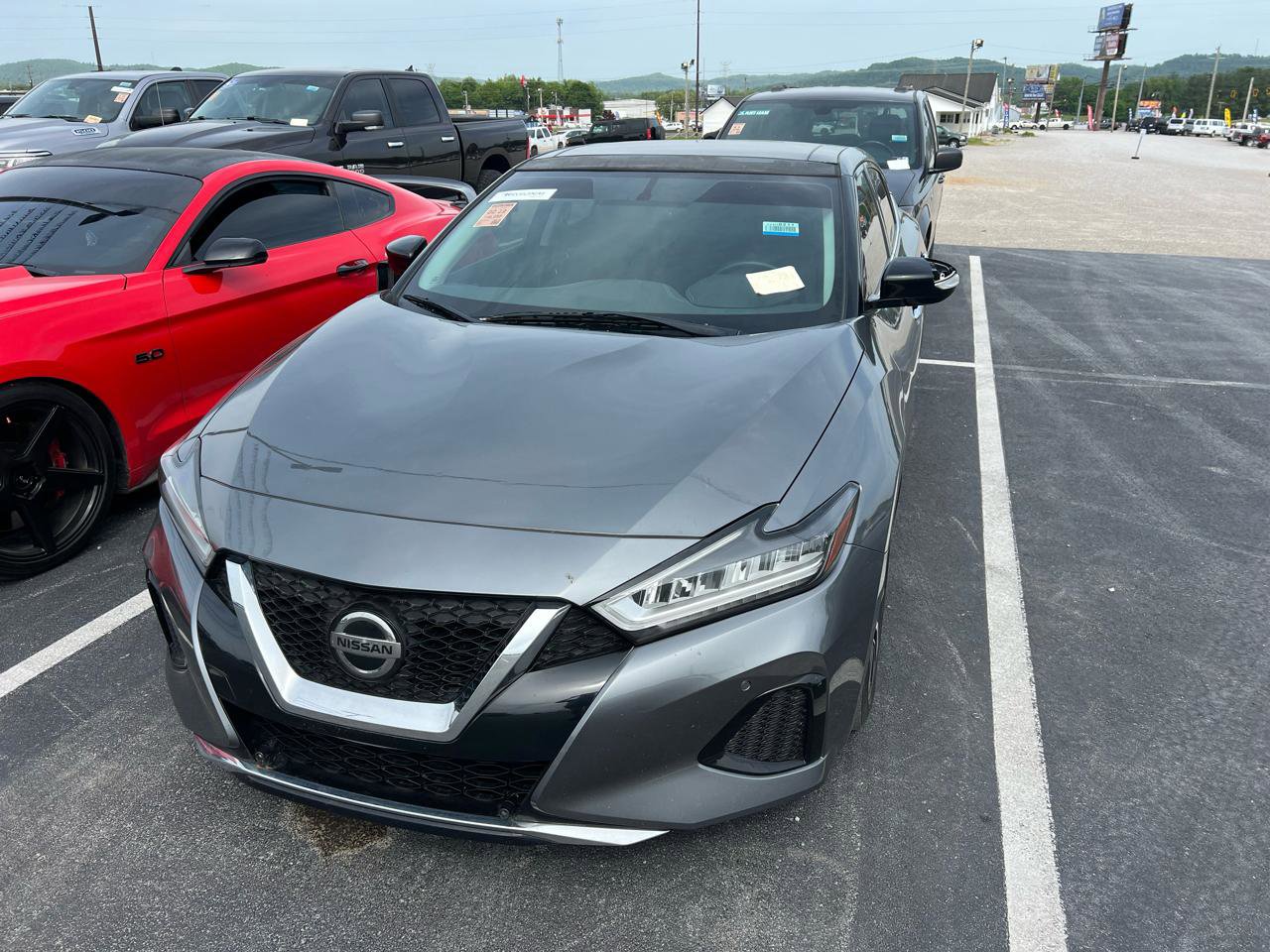 Used 2019 Nissan Maxima 3.5 SL w/ Floor Mat Group FWD image 2