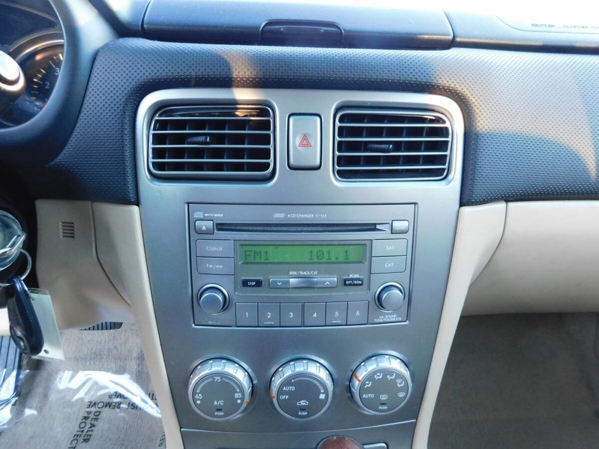 Used 2008 Subaru Forester 2.5X L.L. Bean image 8