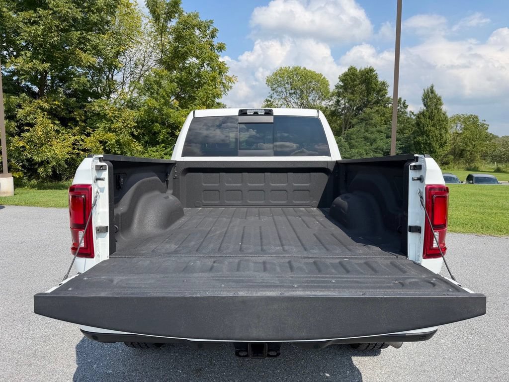 Certified 2025 RAM 2500 Laramie w/ Sport Appearance Package AWD/4WD image 19