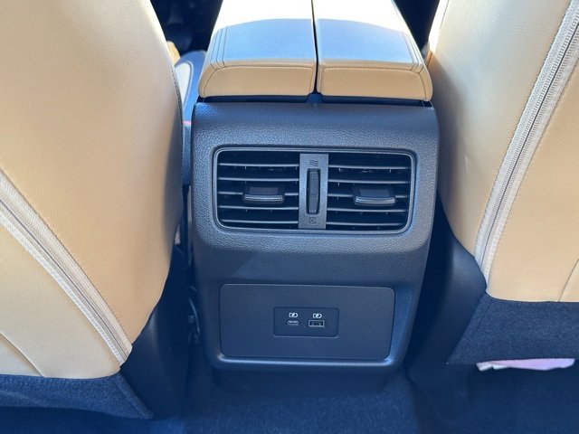 Certified 2023 Nissan Rogue Platinum image 27