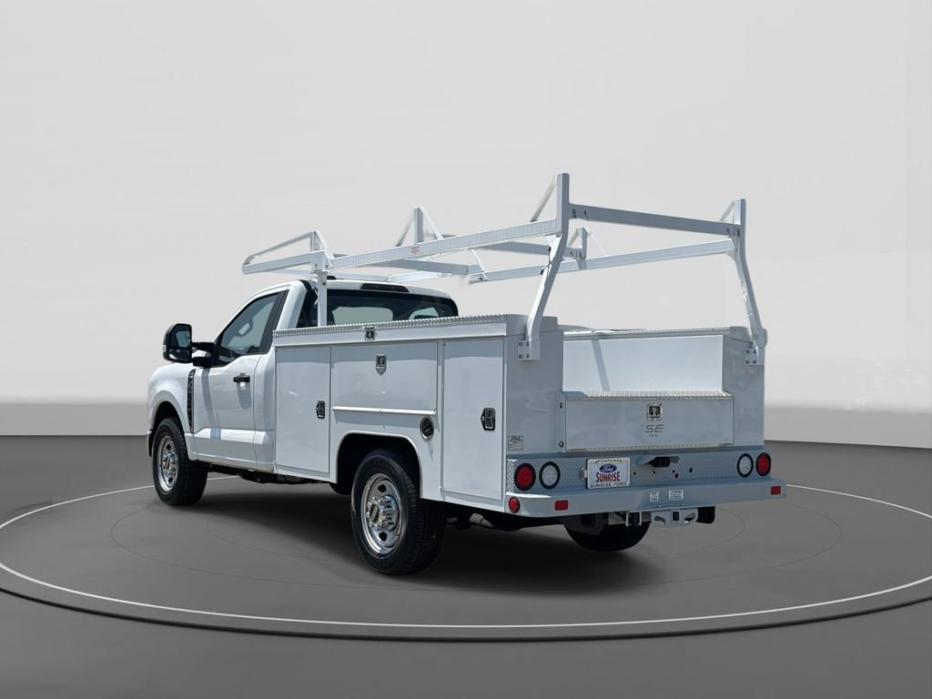 New 2025 Ford F350 XL w/ XL Chrome Package image 2