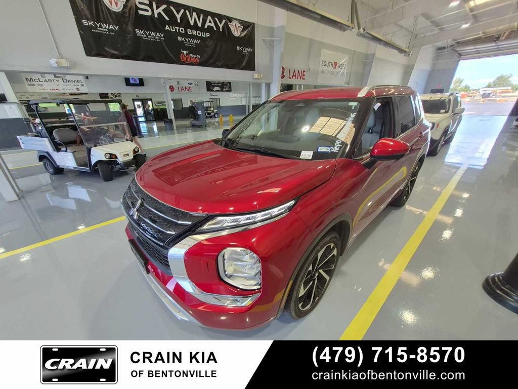 Used 2023 Mitsubishi Outlander SEL AWD/4WD video 1