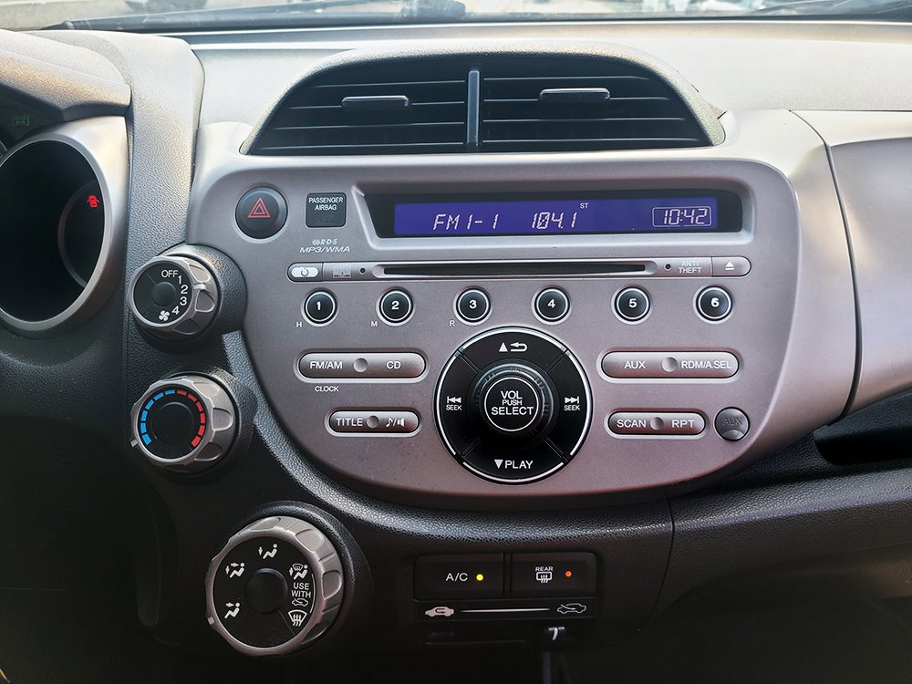 Used 2009 Honda Fit Sport image 33