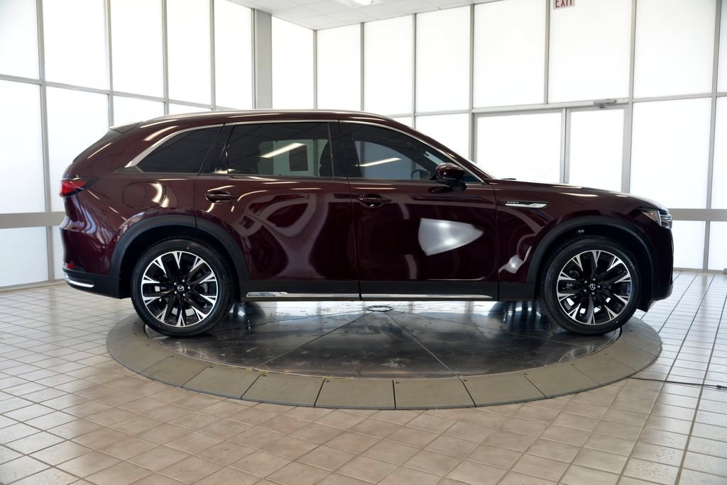 Certified 2024 MAZDA CX-90 Plug-In Hybrid w/ Premium Plus AWD/4WD image 9