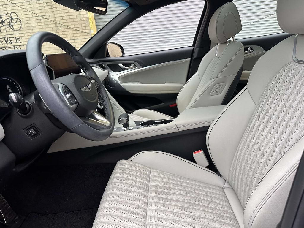 Used 2023 Genesis G70 2.0T w/ Sport Prestige Package AWD/4WD image 16