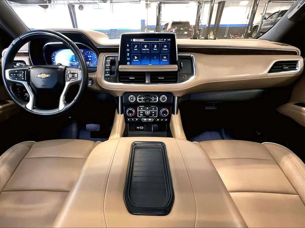 Used 2023 Chevrolet Tahoe Premier w/ Advanced Technology Package AWD/4WD image 22