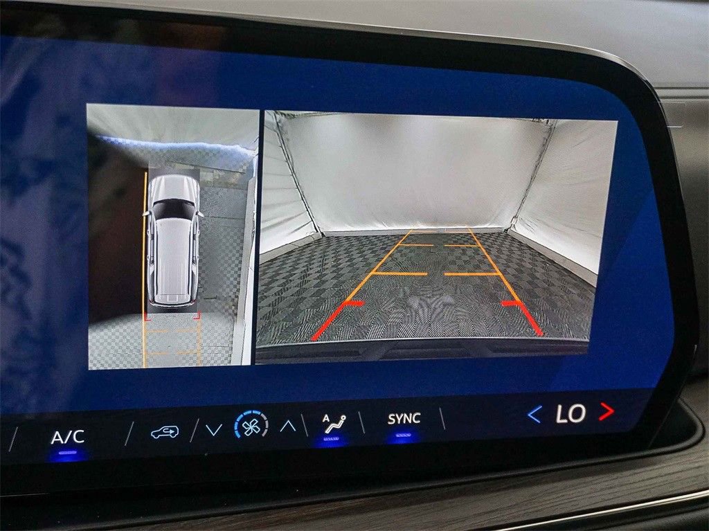 New 2026 Chevrolet Suburban LS RWD image 23