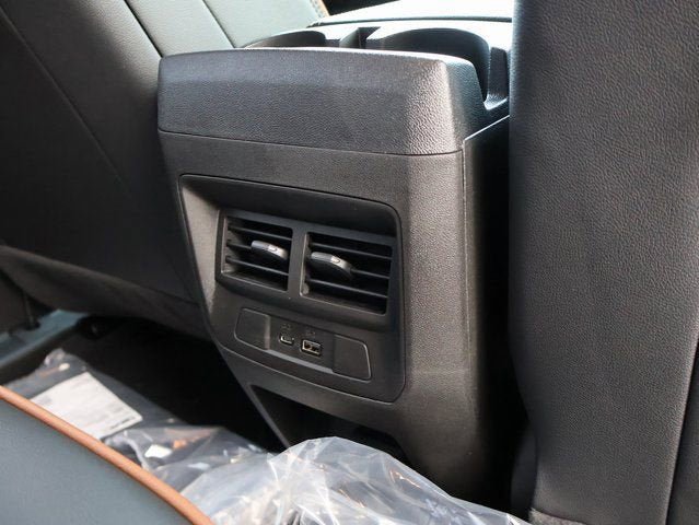 New 2026 GMC Canyon AT4 AWD/4WD image 13