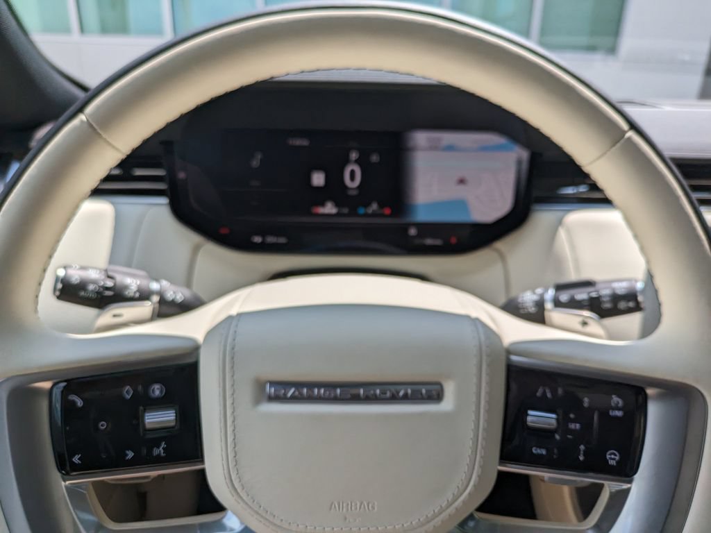 New 2026 Land Rover Range Rover Long Wheelbase SE AWD/4WD image 22