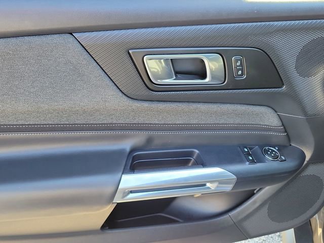 Certified 2025 Ford Mustang Coupe RWD image 7