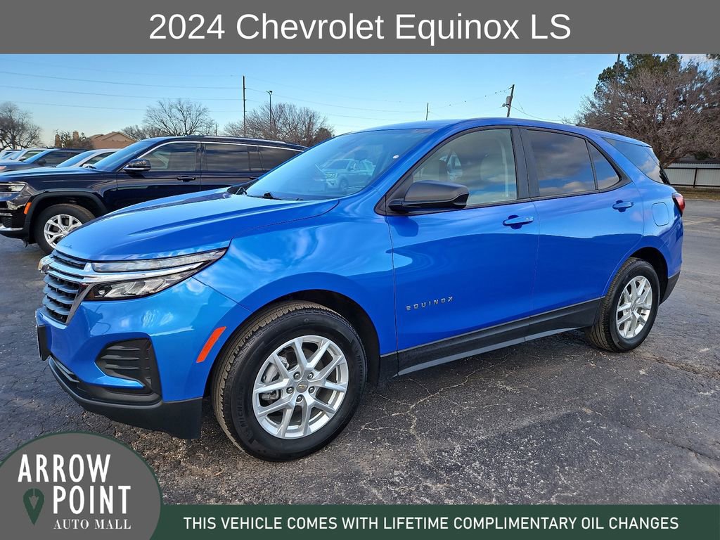 Used 2024 Chevrolet Equinox LS w/ LS Convenience Package image 5