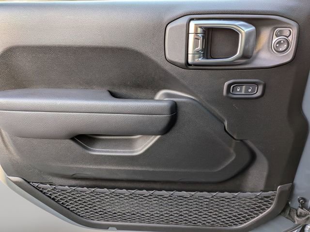 Certified 2025 Jeep Wrangler Rubicon w/ Convenience Group image 22