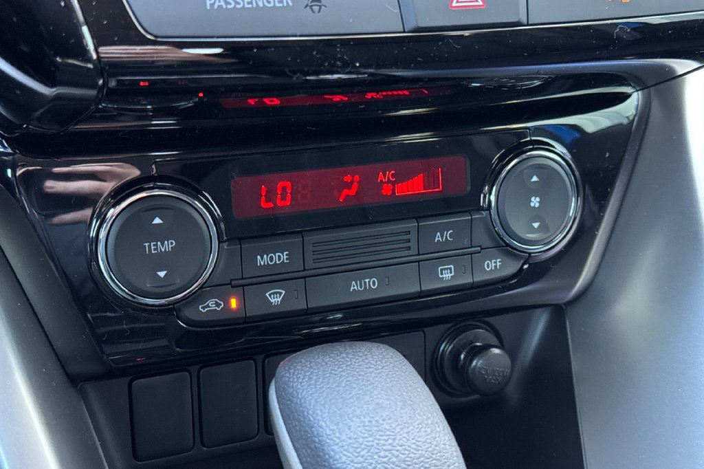 New 2026 Mitsubishi Eclipse Cross LE AWD/4WD image 22
