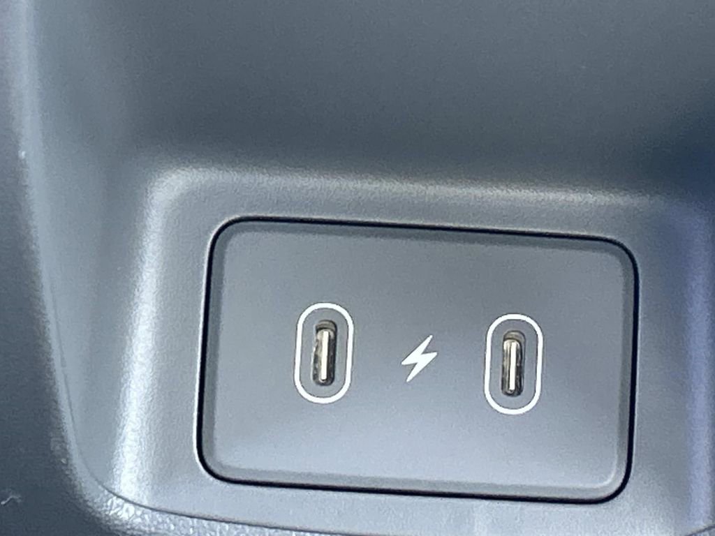 Certified 2025 Hyundai Elantra SEL image 20