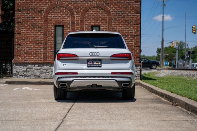 Used 2025 Audi Q7 2.0T Premium Plus AWD/4WD image 6