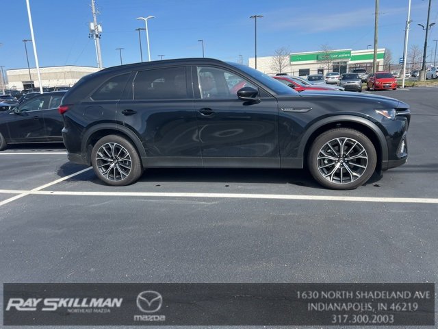 Certified 2025 MAZDA CX-70 Plug-In Hybrid w/ Premium Plus image 4
