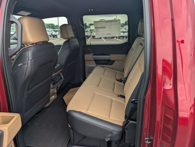 New 2026 Ford F350 Lariat w/ Black Appearance Package AWD/4WD image 11
