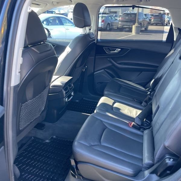 Used 2017 Audi Q7 3.0T Prestige image 15