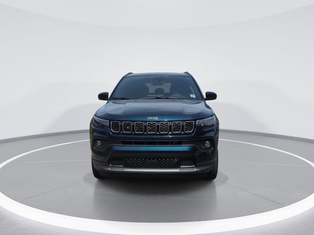 New 2026 Jeep Compass Latitude AWD/4WD image 3