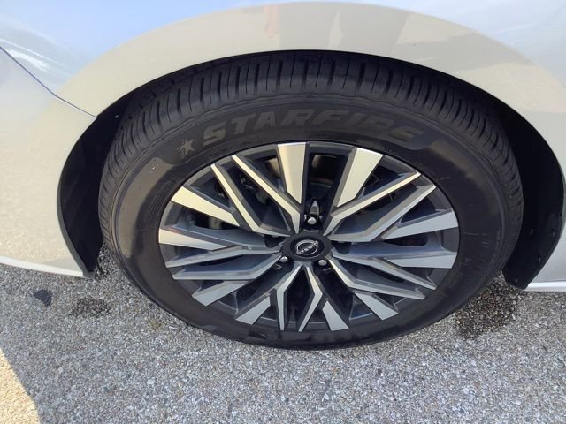 Used 2023 Nissan Altima 2.5 SV image 37