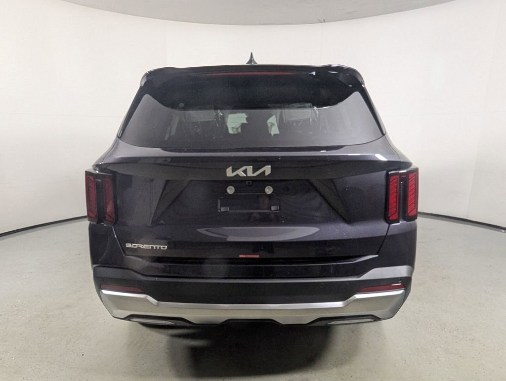 New 2026 Kia Sorento S FWD image 6