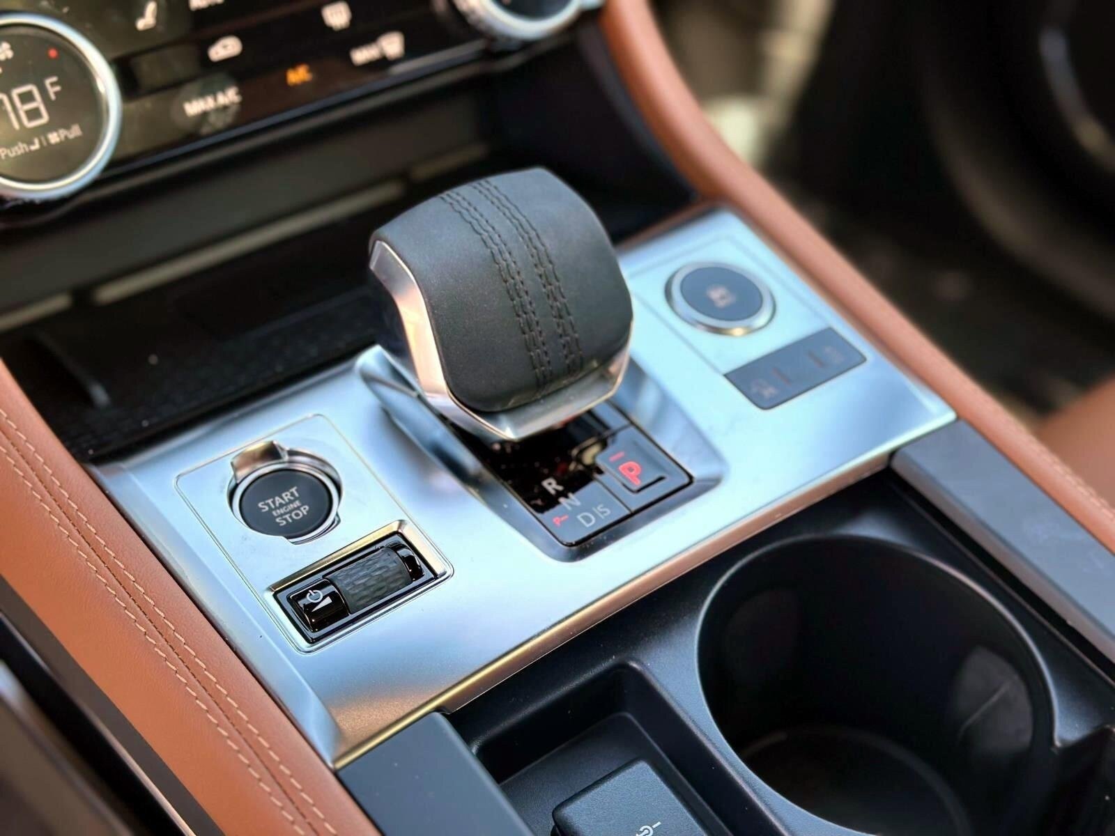 New 2026 Jaguar F-PACE R-Dynamic S AWD/4WD image 19
