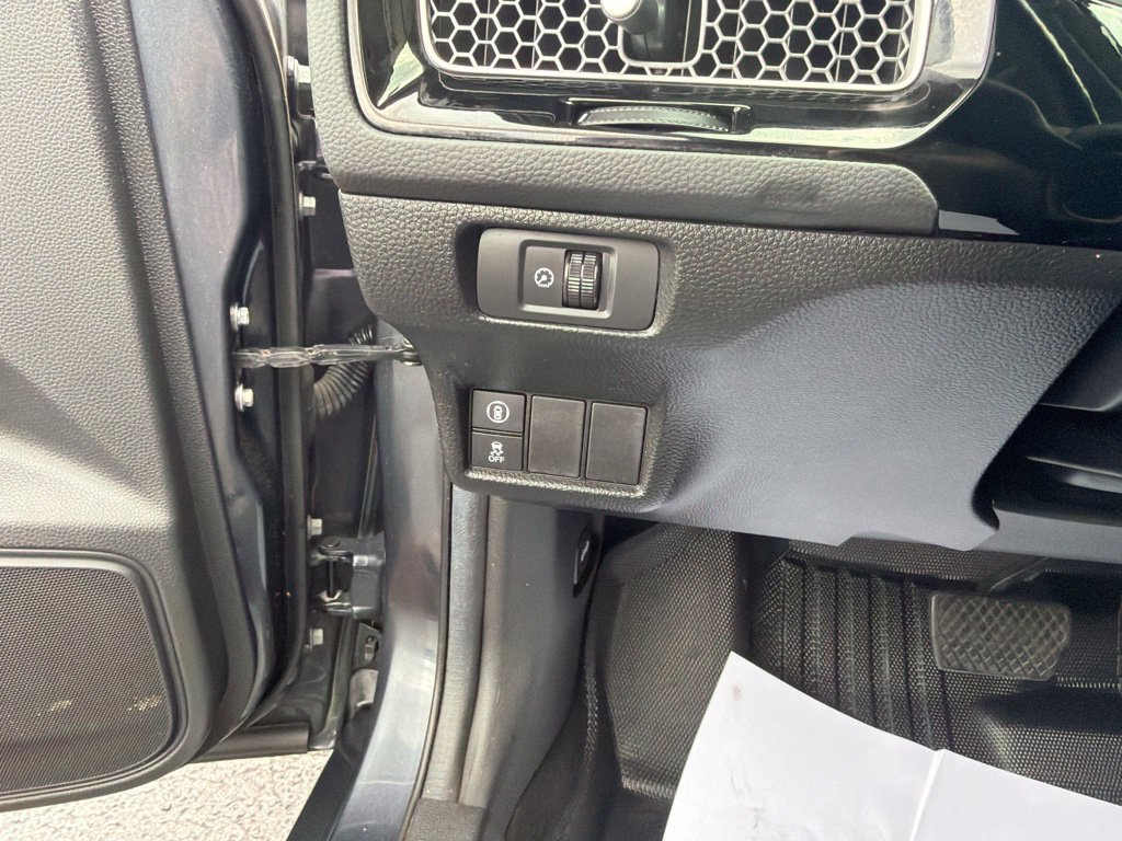 Used 2024 Honda Civic EX-L image 30