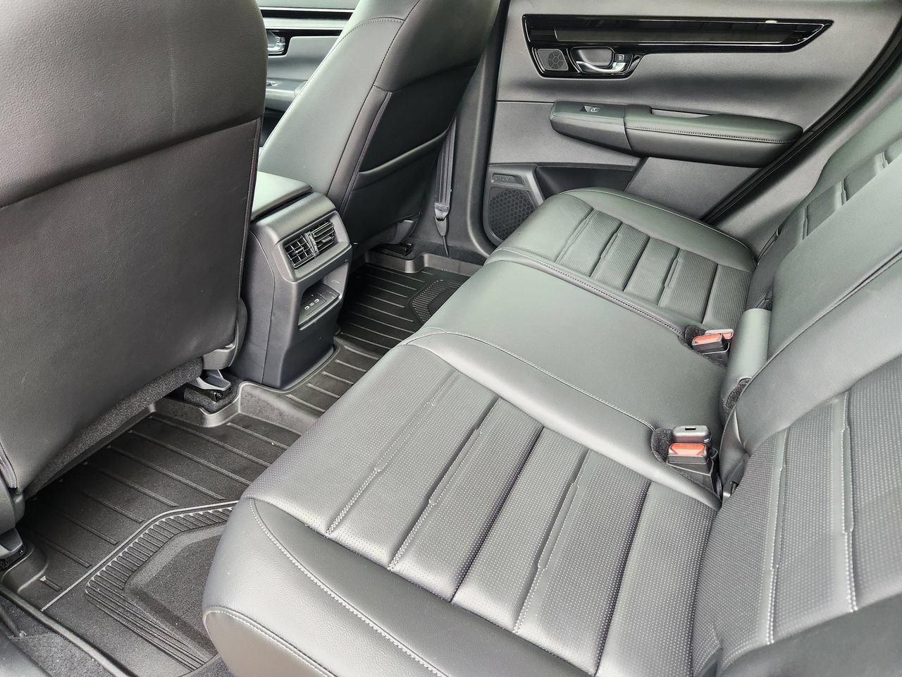 Used 2026 Honda CR-V EX-L image 28