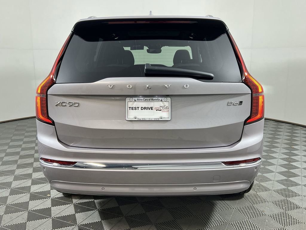 New 2026 Volvo XC90 B6 Plus w/ Protection Package image 7