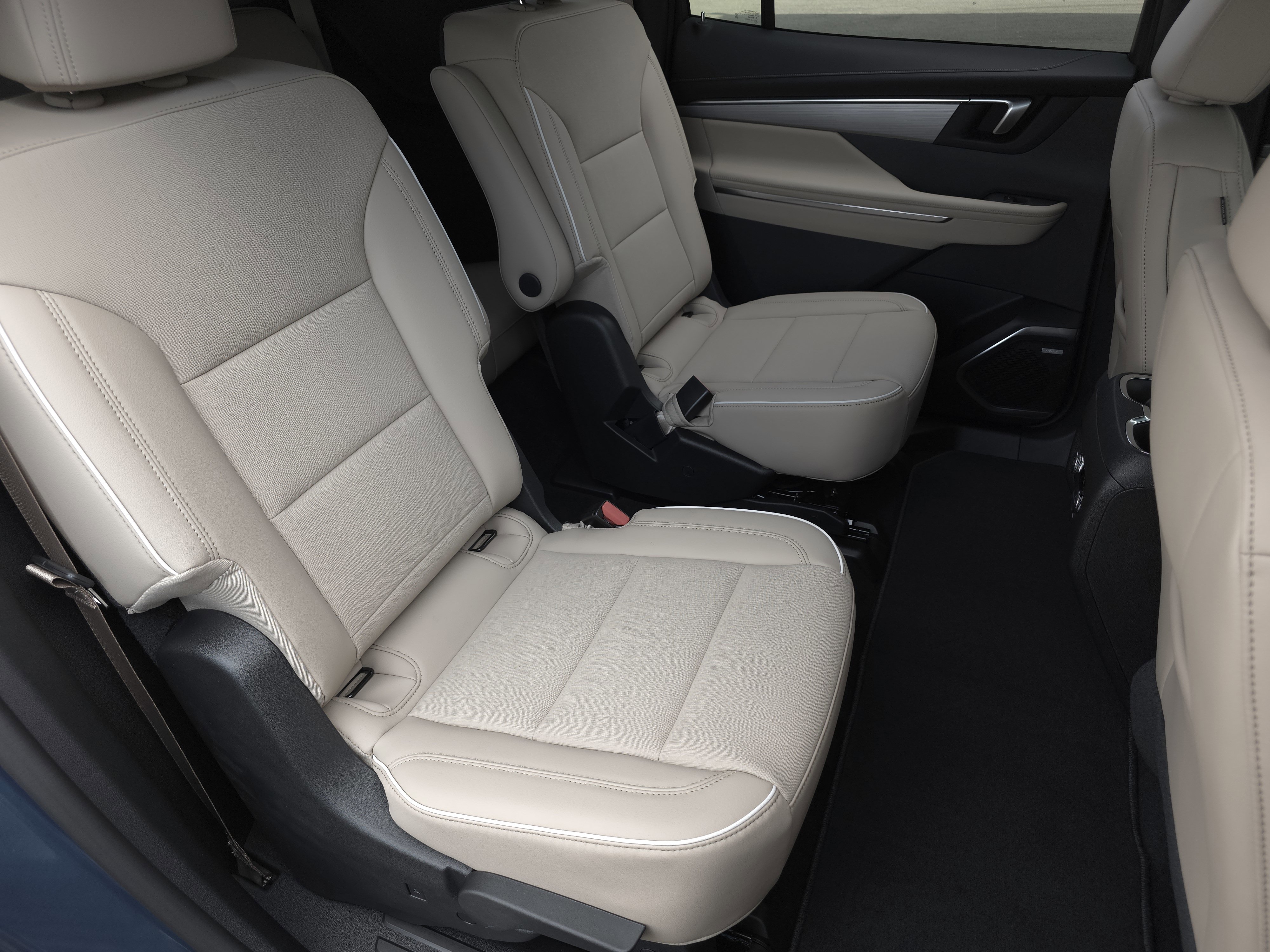 New 2026 Buick Enclave Preferred w/ Power Package FWD image 48
