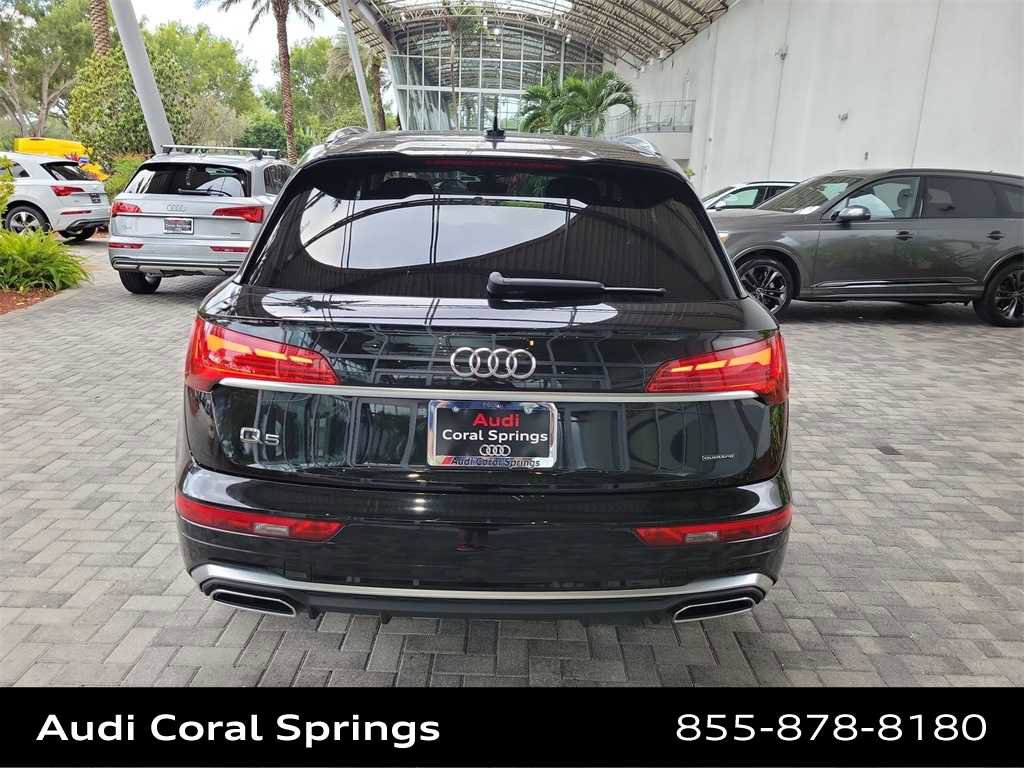 Certified 2023 Audi Q5 2.0T Premium w/ Convenience Package image 7
