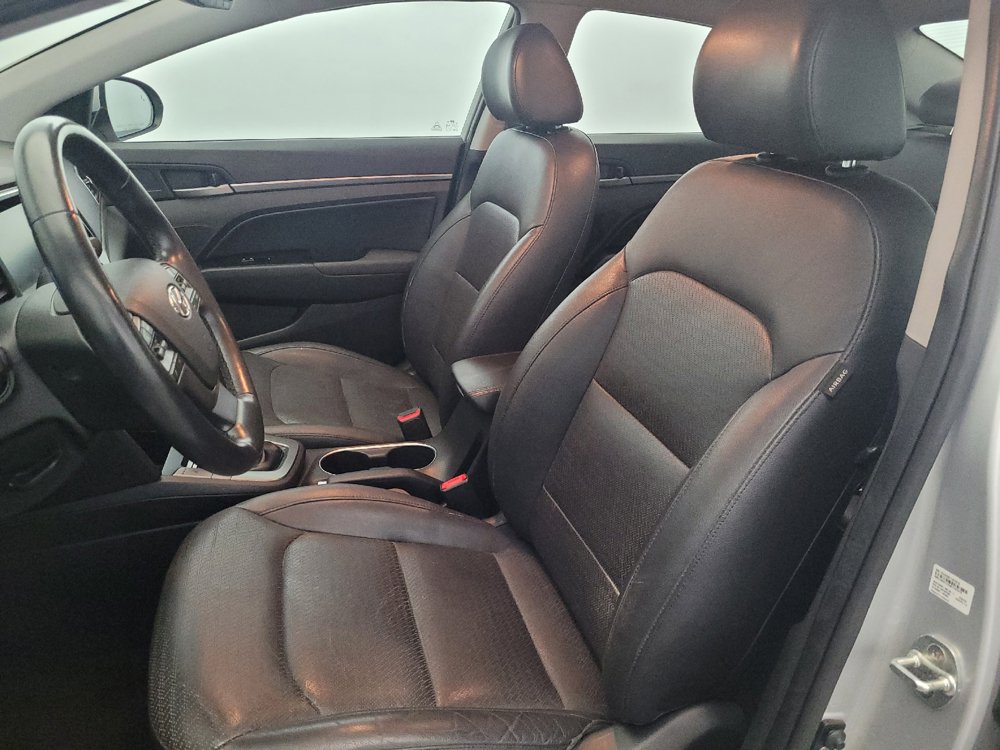 Used 2018 Hyundai Elantra Limited FWD image 17
