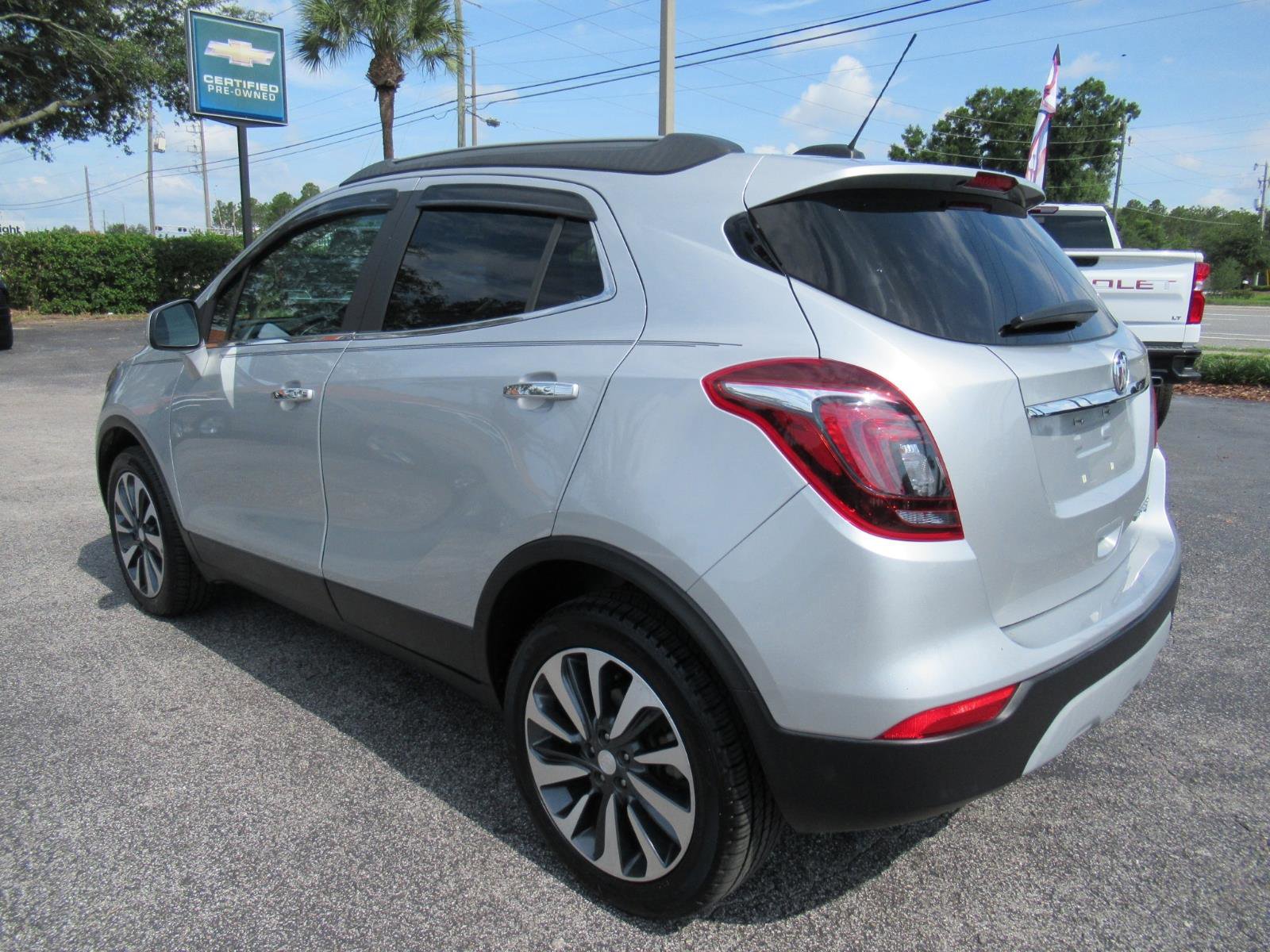 Used 2021 Buick Encore Preferred w/ Safety Package AWD/4WD image 8