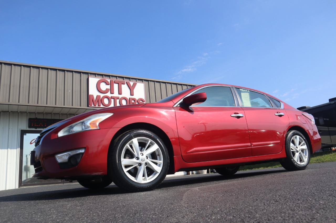 Used 2015 Nissan Altima 2.5 SV FWD image 16