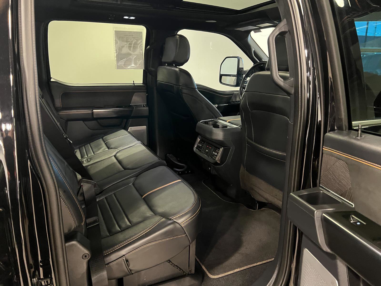 Used 2023 Ford F350 Platinum w/ Tremor Off-Road Package image 33