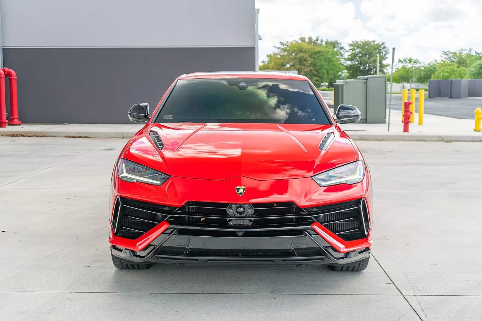 Used 2023 Lamborghini Urus S AWD/4WD image 9
