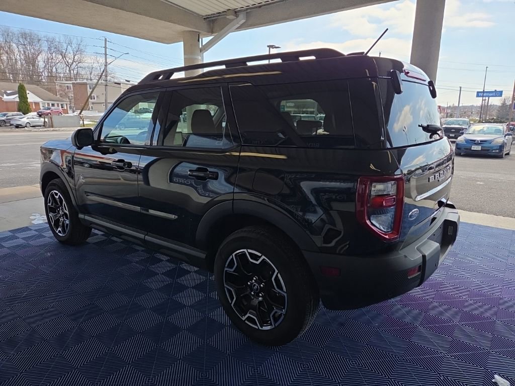 Used 2025 Ford Bronco Sport Outer Banks w/ Outer Banks Tech Package+ image 6