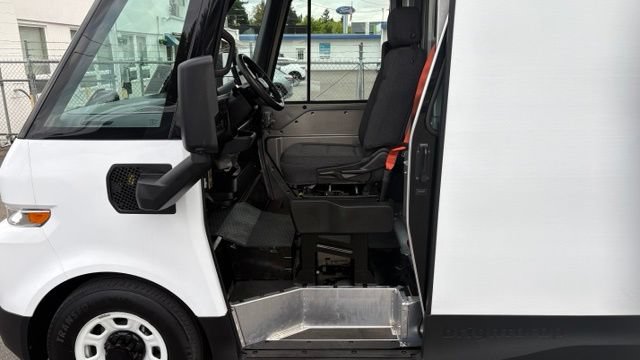 Used 2024 Chevrolet Brightdrop 600 w/ Battery Pack, Max Range AWD/4WD image 10